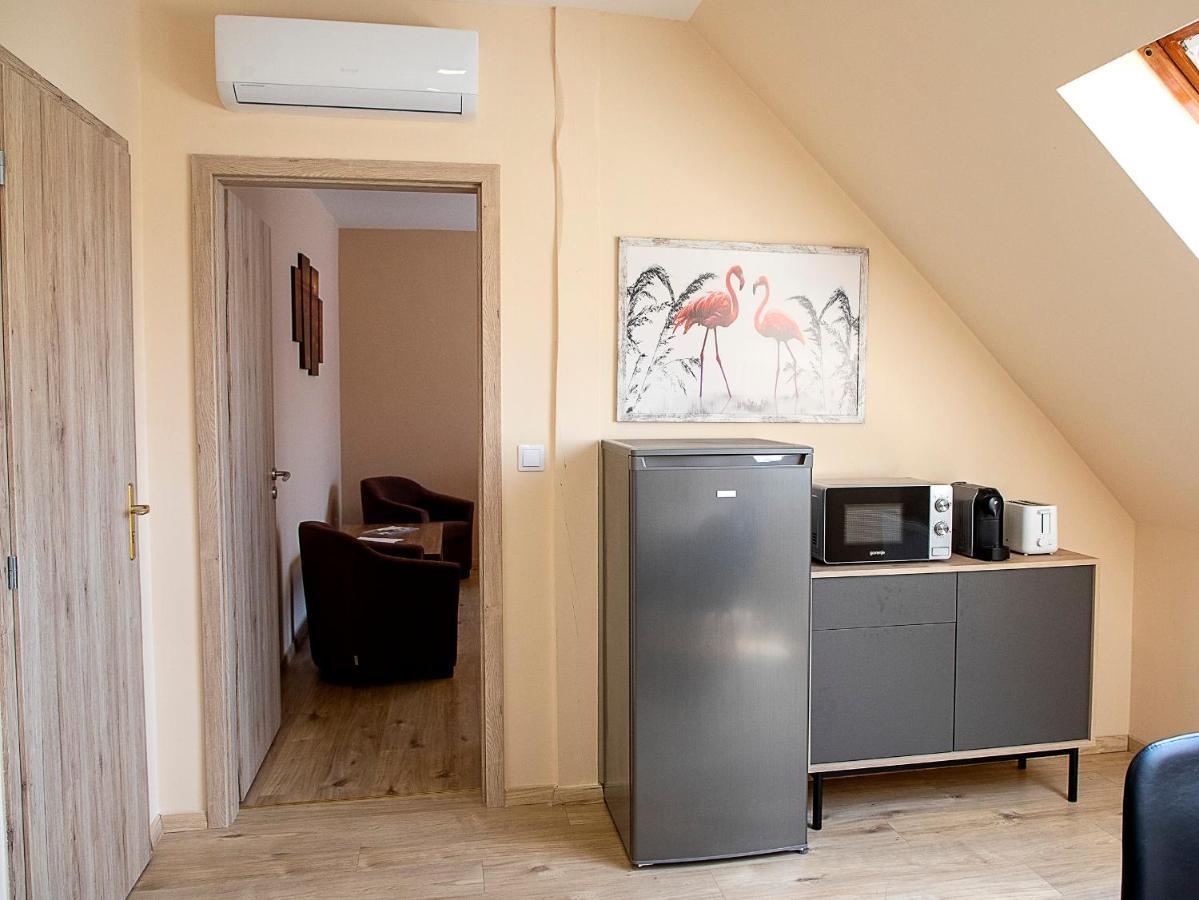 Lux Apartman Buek Eksteriør bilde
